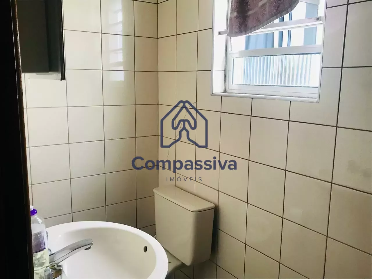 VENDE-SE Casa